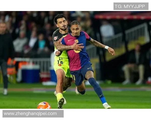 巴萨神锋懵了为何躺平式踢球不跑不防却依然占据首发位置